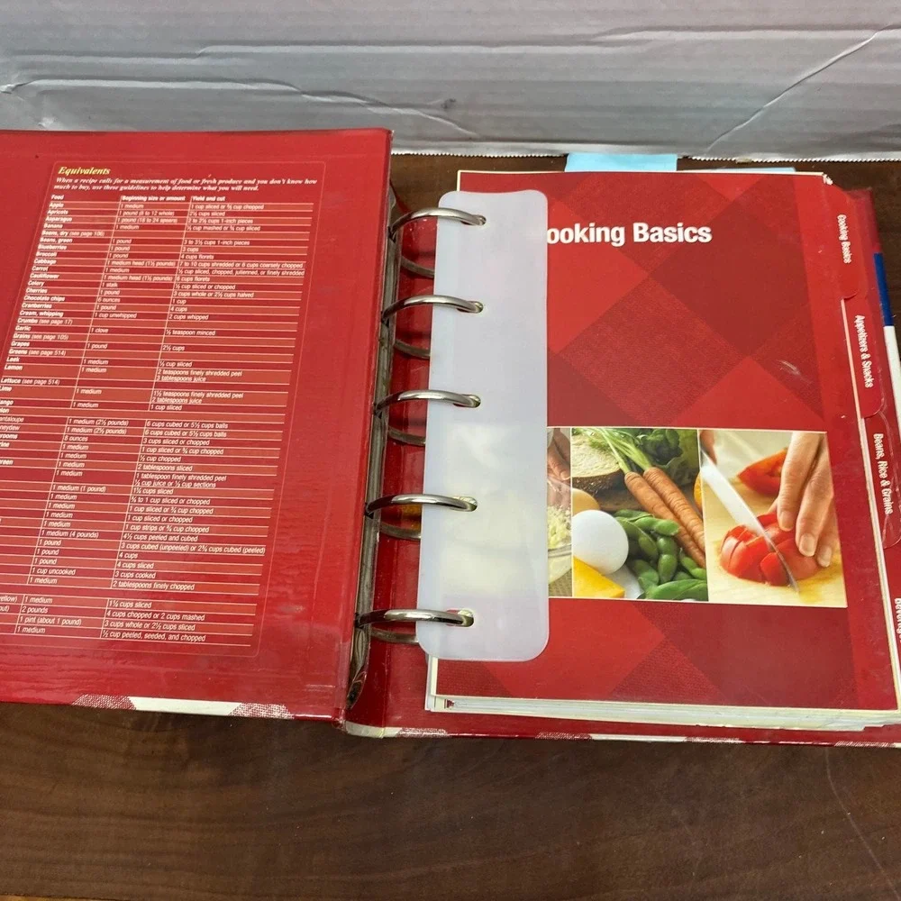 Better Homes and Gardens New Cook Book 9th Edition 1997 Meredith Ring Binder